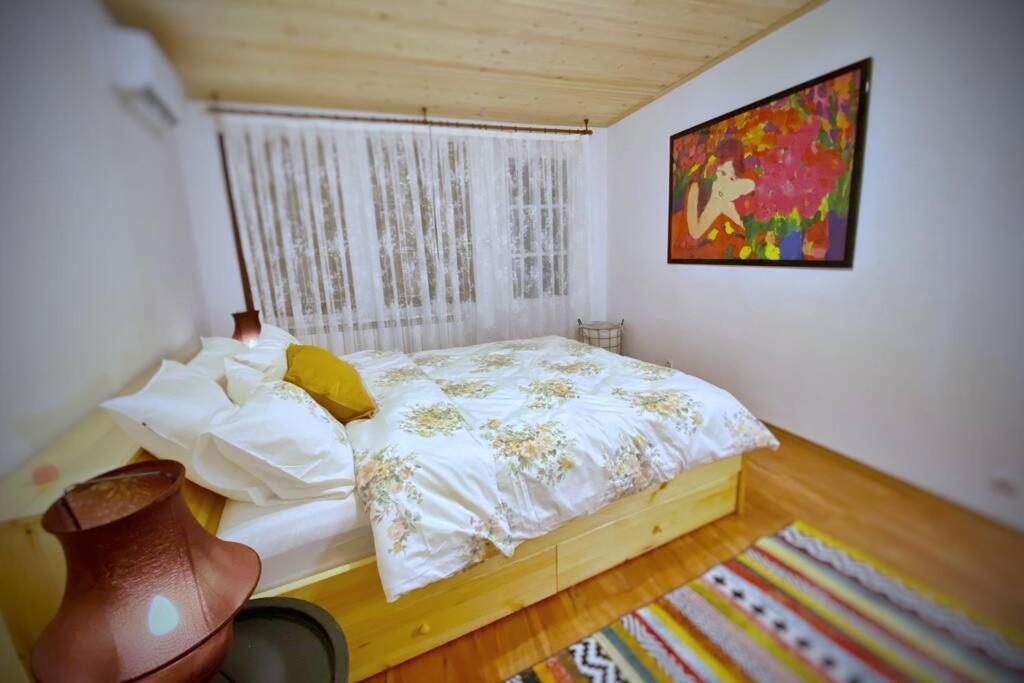The Secret Lodge- New With Private Garage, Entire House Veliko Tŭrnovo Exterior foto