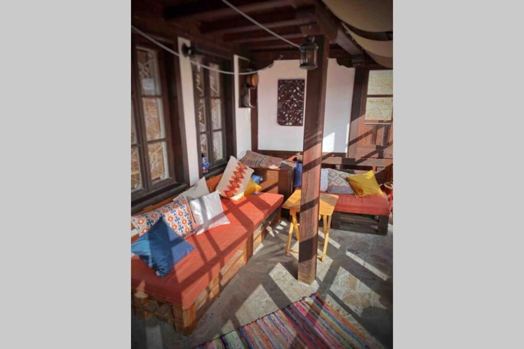 The Secret Lodge- New With Private Garage, Entire House Veliko Tŭrnovo Exterior foto